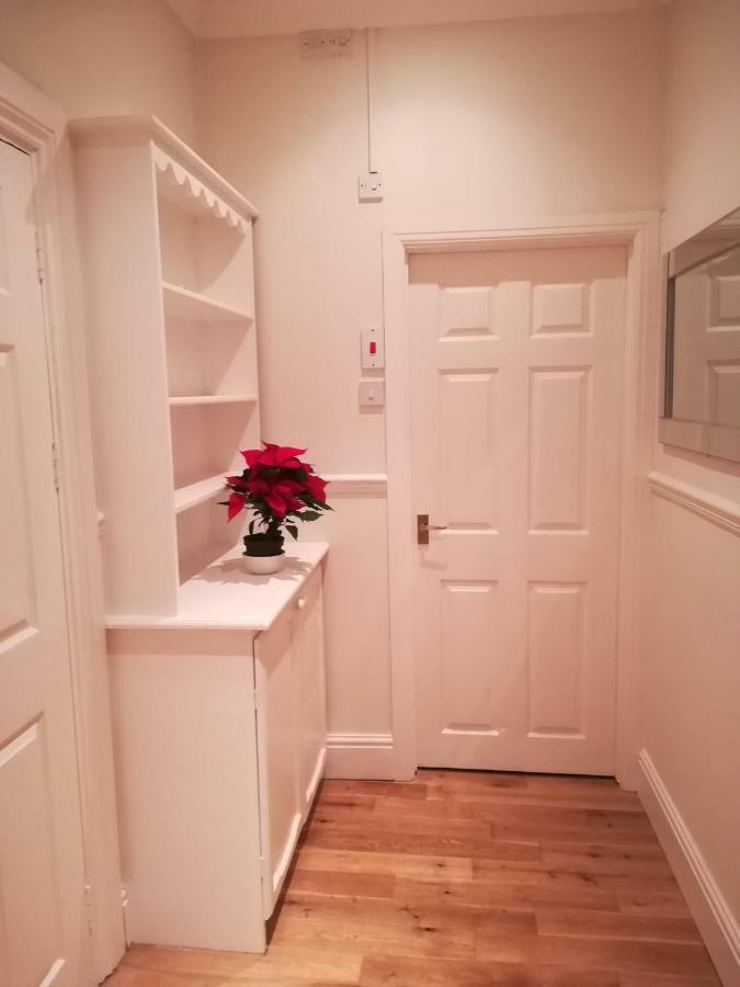 Bright And Airy, 1 Bedroom, Ground Floor Apartment, Uplands, Swansea Extérieur photo